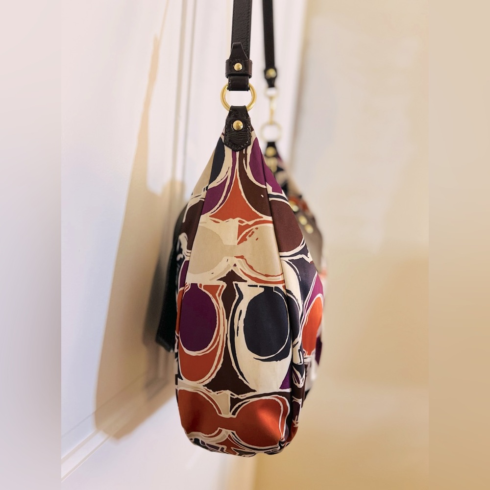 Coach ‘Ashley Logo’ Scarf Print Satin & Patent Leather Crossbody/Handbag, EUC - Picture 7 of 13